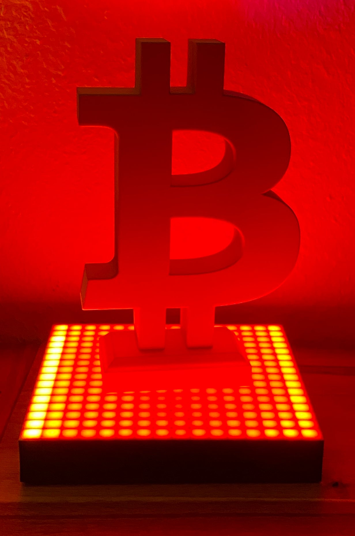 Bundle: LED matrix with Bitcoin standee